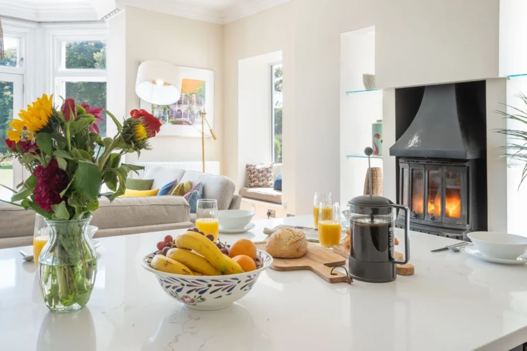 Bron Menai Kitchen Living Fire